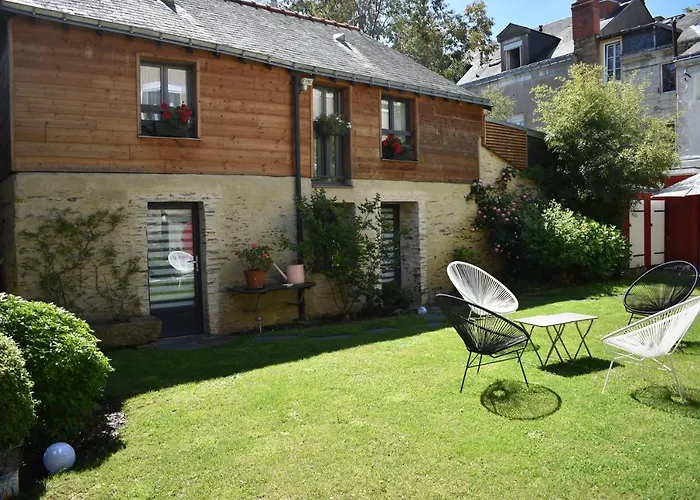 Bed and Breakfast Madeleine & Cie à Angers